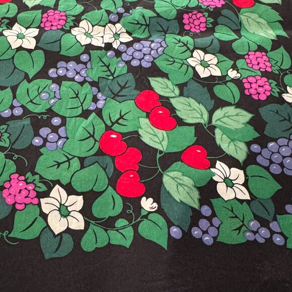 VTG Hanae Mori Silk Heart Cherries Grapes Fruity Floral White Flower Motif Scarf - Picture 7 of 9